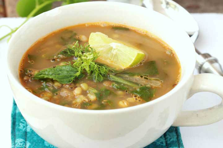 Vegetable Soup with Spinach and Sprouts
