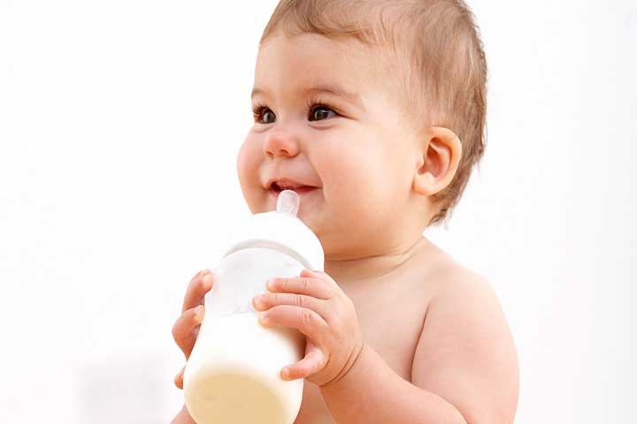 When Do Babies Hold Their Own Bottle?